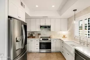 1538 E Montebello Ave, Phoenix, AZ 85014 - Photo 10