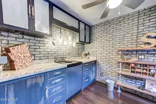 938 E Knight Ln, Tempe, AZ 85284 - Photo 12