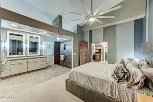 938 E Knight Ln, Tempe, AZ 85284 - Photo 26