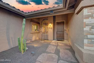 938 E Knight Ln, Tempe, AZ 85284 - Photo 4