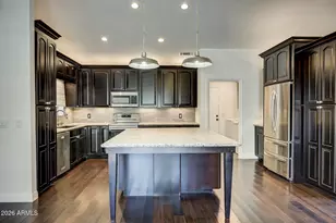 938 E Knight Ln, Tempe, AZ 85284 - Photo 18