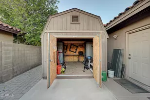 938 E Knight Ln, Tempe, AZ 85284 - Photo 54