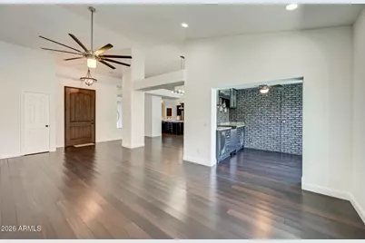 938 E Knight Lane, Tempe, AZ 85284 - Photo 10