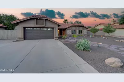 938 E Knight Lane, Tempe, AZ 85284 - Photo 2