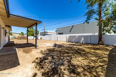 3121 N 35th Drive, Phoenix, AZ 85019 - Photo 30