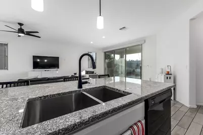 7910 N 82nd Lane, Glendale, AZ 85303 - Photo 18