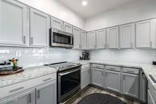 19550 N Grayhawk Dr, Scottsdale, AZ 85255 - Photo 18
