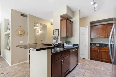 435 W Rio Salado Parkway #111, Tempe, AZ 85281 - Photo 10