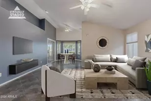 10633 W Runion Dr, Peoria, AZ 85382 - Photo 4