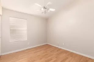 2236 E Robin Ln, Phoenix, AZ 85024 - Photo 30