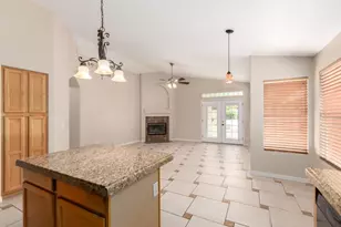 2236 E Robin Ln, Phoenix, AZ 85024 - Photo 18