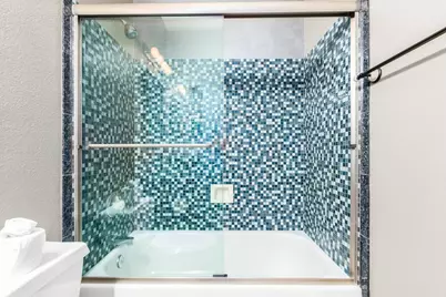 2236 E Robin Lane, Phoenix, AZ 85024 - Photo 32