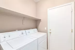 2236 E Robin Ln, Phoenix, AZ 85024 - Photo 20