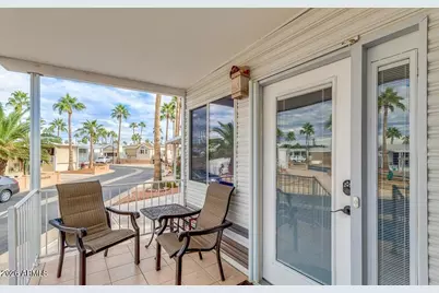 2010 S Crow Avenue, Apache Junction, AZ 85119 - Photo 10