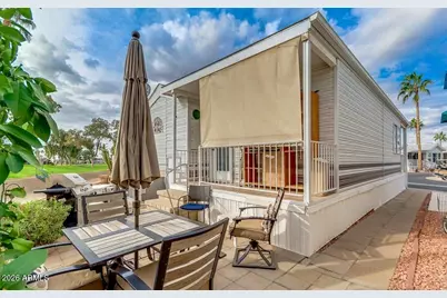 2010 S Crow Avenue, Apache Junction, AZ 85119 - Photo 12