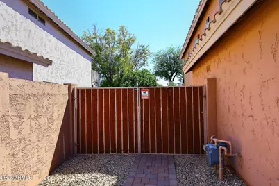 5001 E Libby Street, Scottsdale, AZ 85254 - Photo 46