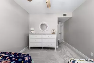 5150 E Tunder Dr, Phoenix, AZ 85044 - Photo 20