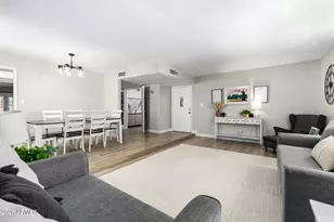 5150 E Tunder Dr, Phoenix, AZ 85044 - Photo 6