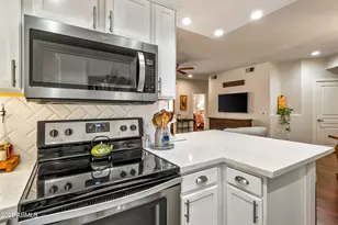 11680 E Sahuaro Dr, Scottsdale, AZ 85259 - Photo 12