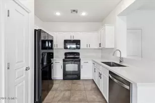 104 E Palomino Dr, Gilbert, AZ 85296 - Photo 10