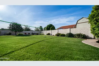 408 E Meadows Lane, Gilbert, AZ 85234 - Photo 32