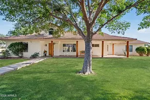 2593 E Ridgewood Ln, Gilbert, AZ 85298 - Photo 2