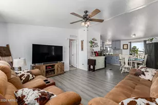 16316 S Lunar Rd, Arizona City, AZ 85123 - Photo 8