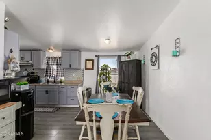 16316 S Lunar Rd, Arizona City, AZ 85123 - Photo 12