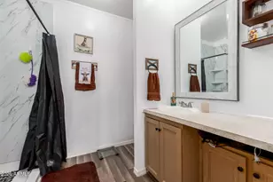 16316 S Lunar Rd, Arizona City, AZ 85123 - Photo 18