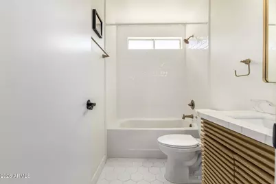 10008 N 44th Drive, Glendale, AZ 85302 - Photo 24