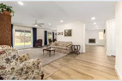 10008 N 44th Drive, Glendale, AZ 85302 - Photo 10