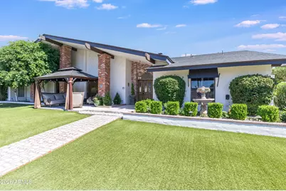 4833 N 38th Street, Phoenix, AZ 85018 - Photo 2