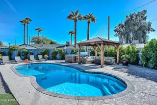 3043 N 34th St, Phoenix, AZ 85018 - Photo 14