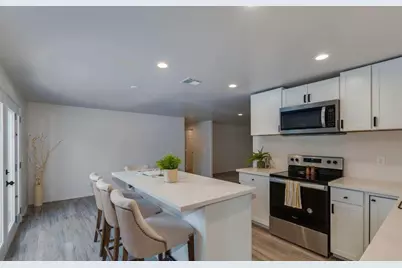 3649 E Emile Zola Avenue, Phoenix, AZ 85032 - Photo 6