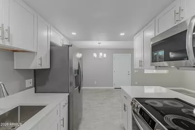 4733 E Belleview Street, Phoenix, AZ 85008 - Photo 2