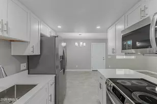 4733 E Belleview St, Phoenix, AZ 85008 - Photo 2