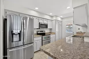 10557 E Mercer Ln, Scottsdale, AZ 85259 - Photo 4