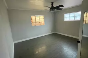 2038 E Cheery Lynn Rd, Phoenix, AZ 85016 - Photo 4