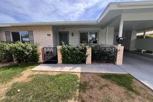 10007 W Mountain View Rd, Sun City, AZ 85351 - Photo 2