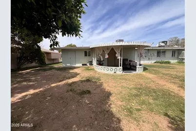 10007 W Mountain View Road, Sun City, AZ 85351 - Photo 4