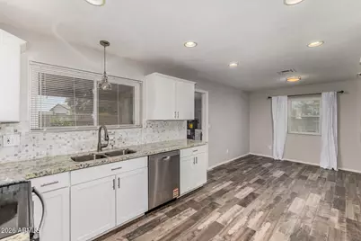 4729 E Greenway Street, Mesa, AZ 85205 - Photo 10