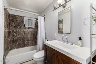 531 N Sirrine, Mesa, AZ 85201 - Photo 18