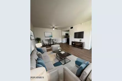 2666 N 43rd Avenue #C, Phoenix, AZ 85009 - Photo 2