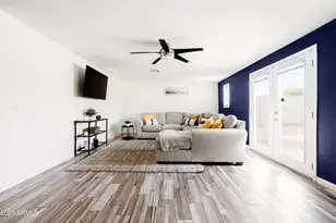 2318 W Pinchot Ave, Phoenix, AZ 85015 - Photo 12