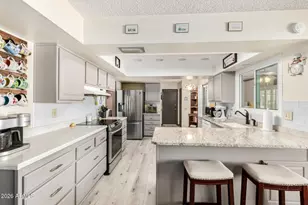 17806 N 134th Ave, Sun City West, AZ 85375 - Photo 16