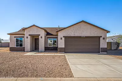 14058 S Tampico Road, Arizona City, AZ 85123 - Photo 2