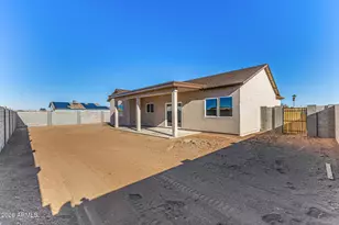 14058 S Tampico Rd, Arizona City, AZ 85123 - Photo 36