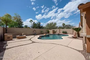 707 W Baylor Ln, Gilbert, AZ 85233 - Photo 10