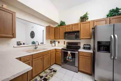 707 W Baylor Lane, Gilbert, AZ 85233 - Photo 4