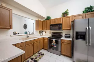 707 W Baylor Ln, Gilbert, AZ 85233 - Photo 4